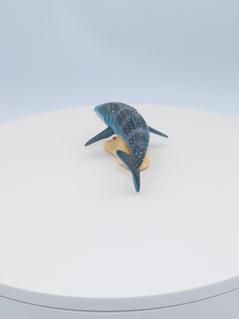 Disney Pixar Destiny the whale shark from Finding Dory - Picture 5 of 11